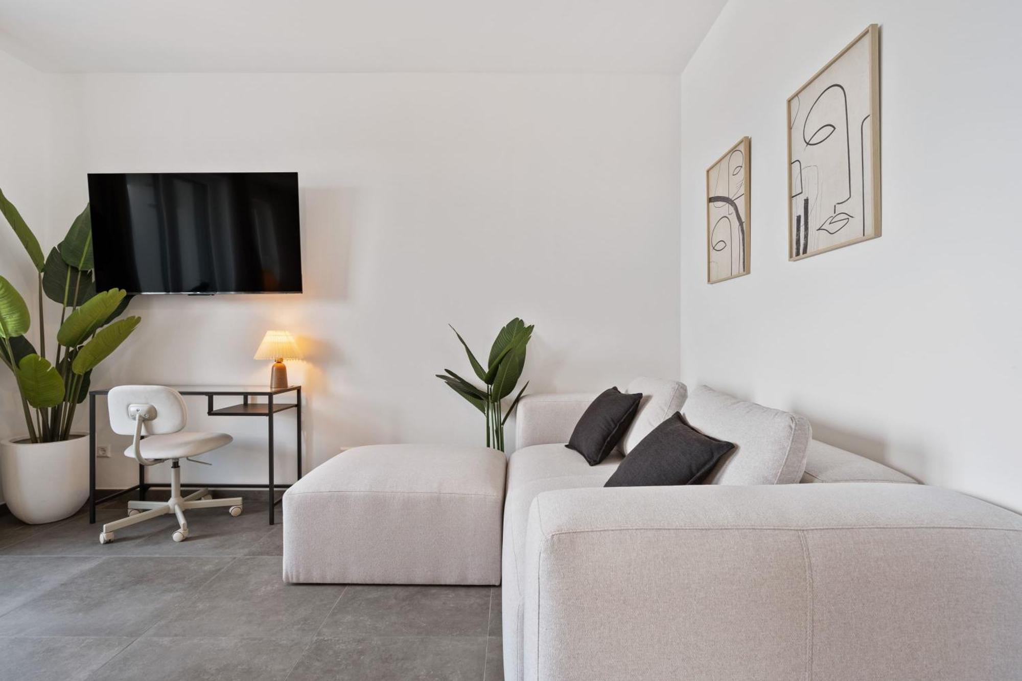 Premium City Stay In Cessange Luxemburgo Exterior foto
